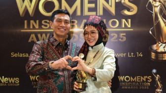 Berkat Program Rumah Bunda, Zulva Fadhil Terima Apresiasi Women’s Inspiration Award dari iNews